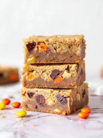 Peanut Butter Blondies with Reese's Pieces and Chocolate Chips Recipe