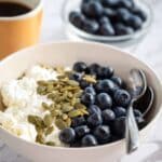Blueberry Cottage Cheese Overnight Oats Recipe