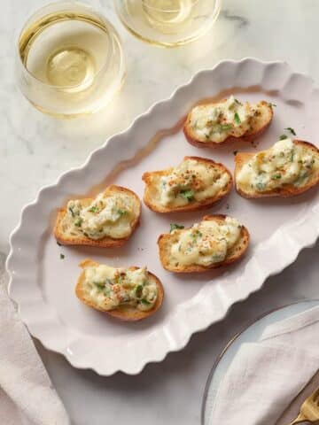 Spinach Artichoke Dip Crostini Recipe