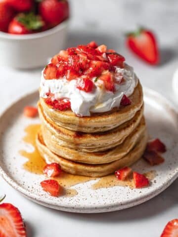 Strawberry Banana Protein Pancakes Recipe