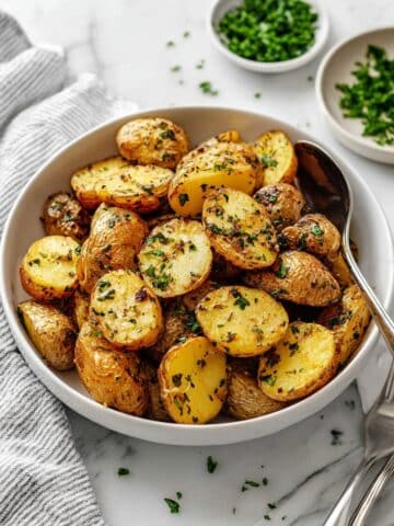 Garlic Herb Roasted Potatoes Recipe