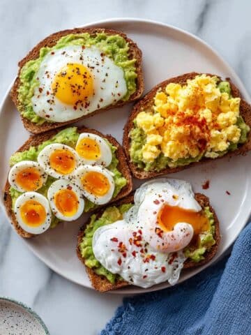 Avocado Toast with Eggs Recipe