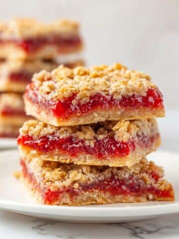 Raspberry Oatmeal Bars Recipe