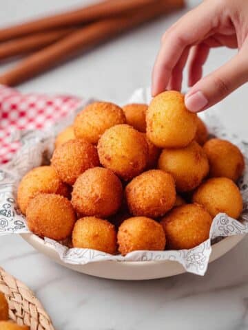 Easy Southern Hush Puppies Recipe
