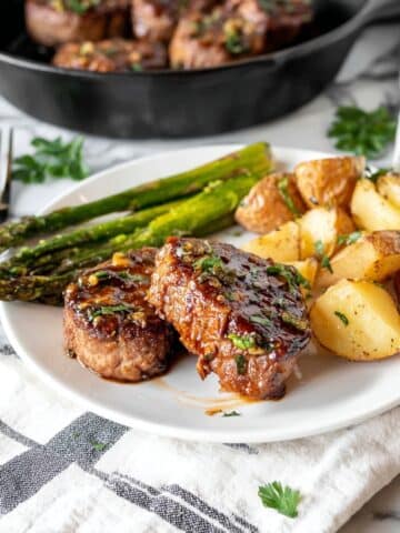 Pan Seared Lamb Chops with Garlic Herb Butter Recipe
