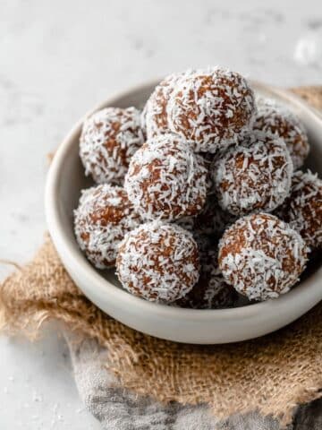 Date Energy Balls Recipe