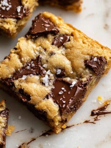 Salted Brown Butter Chocolate Chip Cookie Bars Recipe