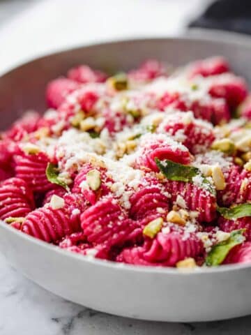 Blender Beet Pasta Sauce with Walnuts Recipe