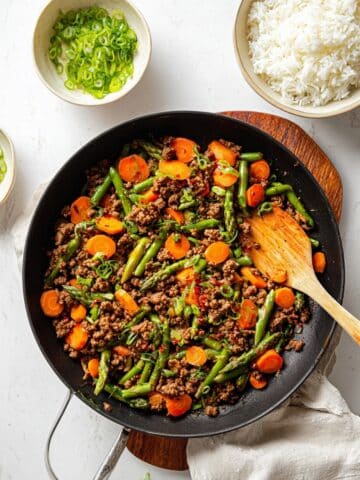 Ground Beef and Vegetable Skillet Recipe