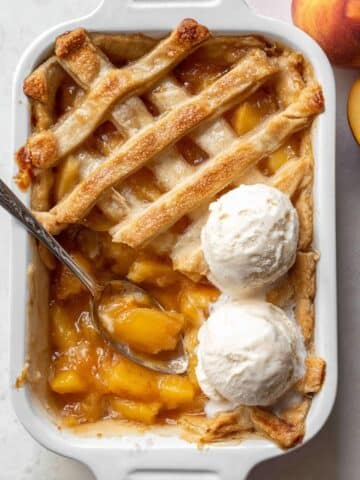 Southern Peach Cobbler Recipe with Canned Peaches Recipe