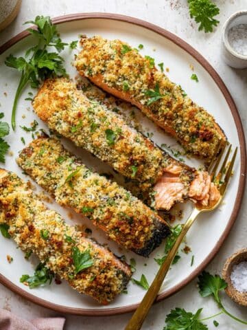 Easy Pesto Crusted Salmon Recipe